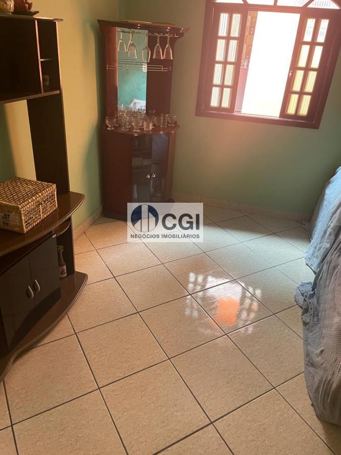 Casa, 3 quartos, 270 m² - Foto 4